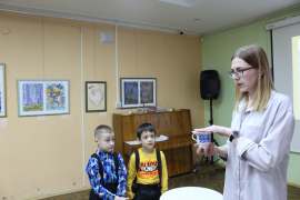 Познакомимся с водой