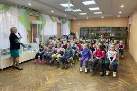 Со сказкой 